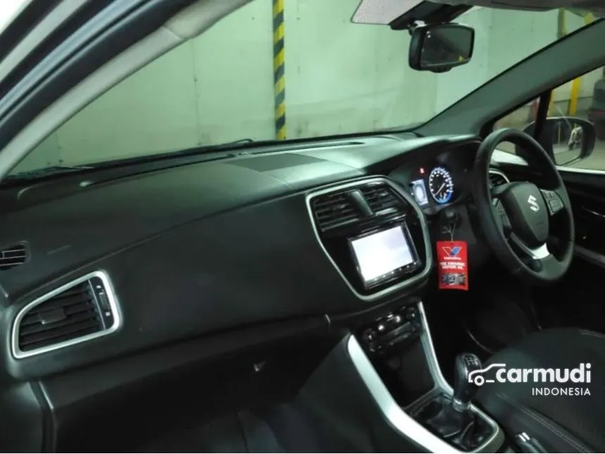 2016 Suzuki SX4 S-Cross Hatchback