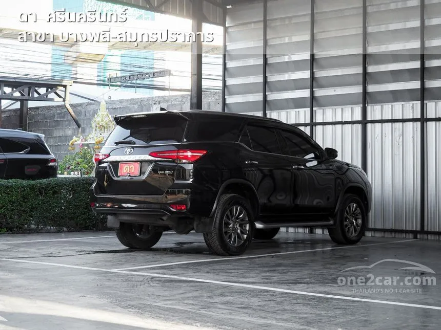 2021 Toyota FORTUNER V SUV