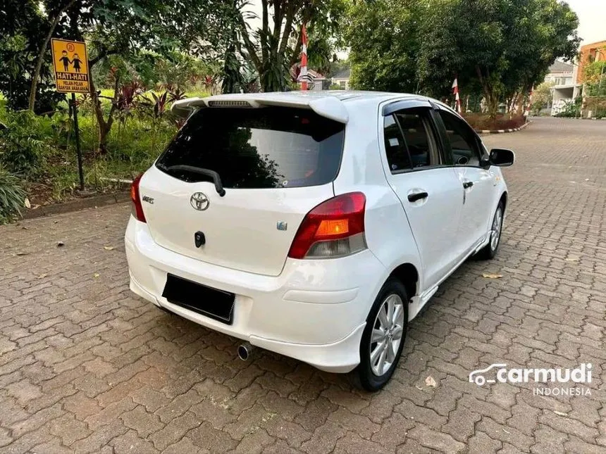 2012 Toyota Yaris E Hatchback