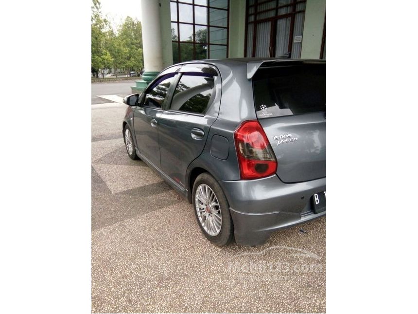 Jual Mobil  Toyota  Etios  Valco 2013  G 1 2 di Jawa Barat 