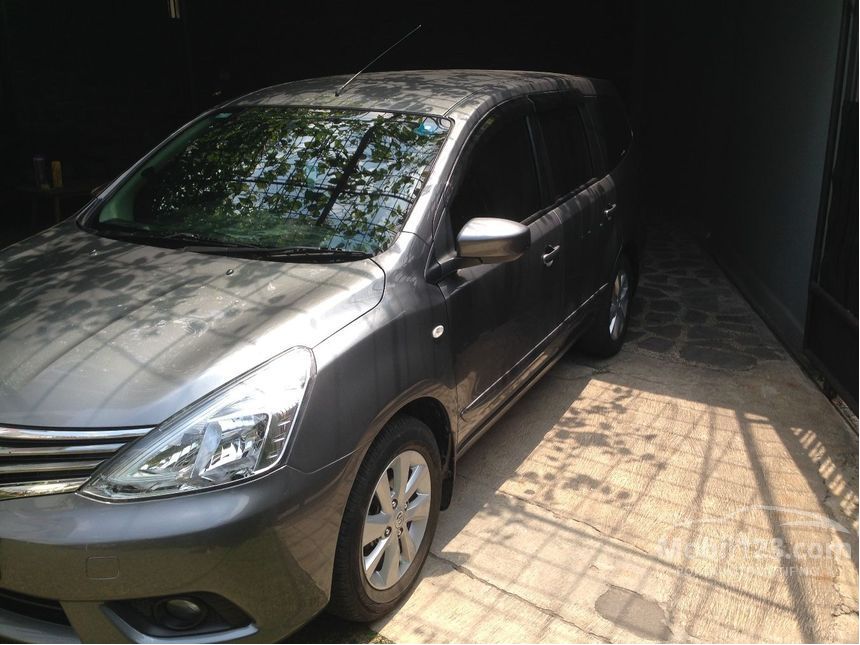 Jual Mobil  Nissan Grand  Livina  2014 XV 1 5 di Jawa Barat 
