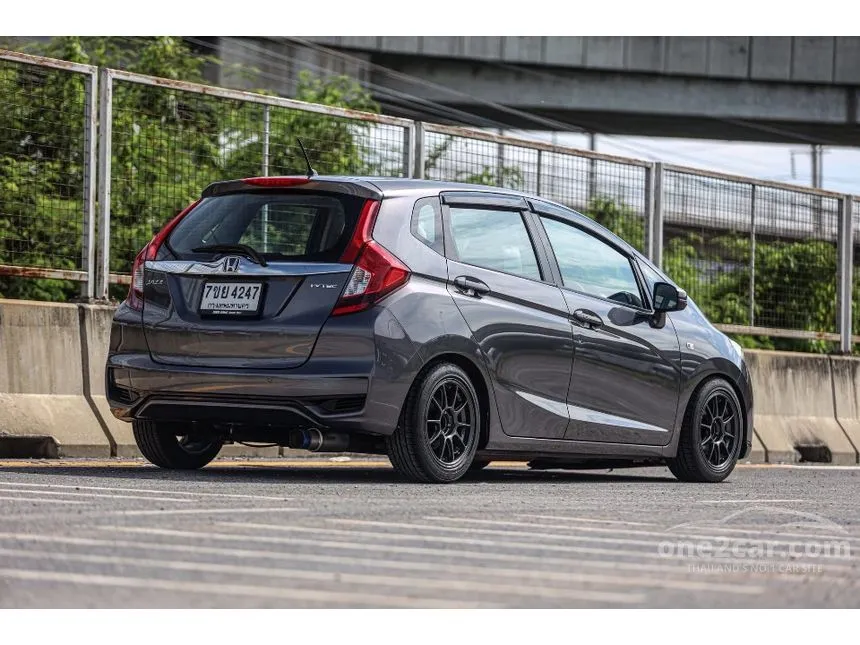 2021 Honda JAZZ V+ Hatchback