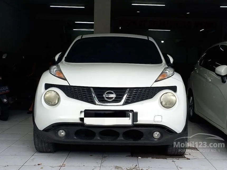 Jual Mobil Nissan Juke 2011 1.5 CVT 1.5 di Jawa Timur Automatic SUV Putih Rp 108.000.004