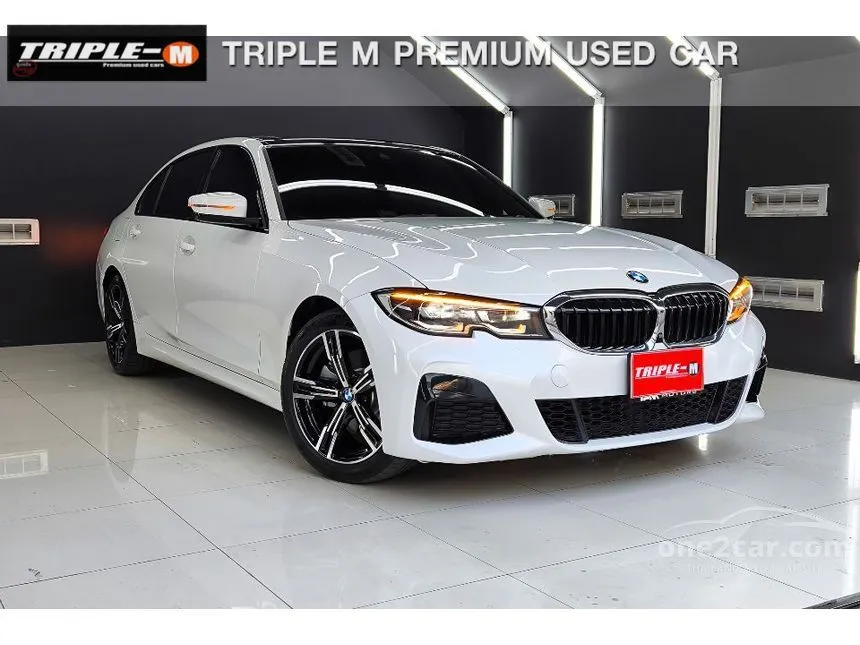 2022 BMW 330Li M Sport Sedan