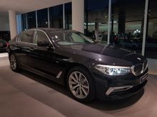 PROMO SPESIAL AKHIR TAHUN DISKON BONUS TERBESAR TERBAIK SE INDONESIA, DIJAMIN PUAS UNTUNG All NEW NIK 2018 BMW 520i 2.0 Luxury Sedan 2018