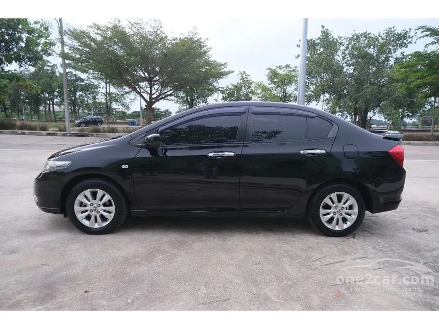 2013 Honda City V CNG Sedan