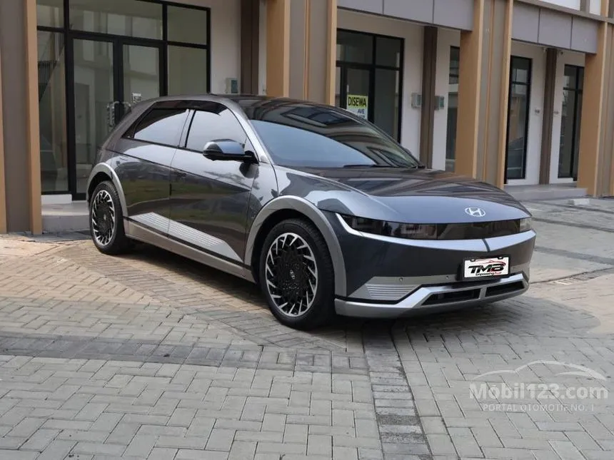 2024 Hyundai IONIQ 5 Signature Long Range SUV
