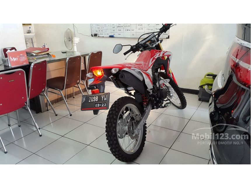  Jual  Motor  Honda CRF  2018 150L 0 1 di DKI Jakarta  Manual 