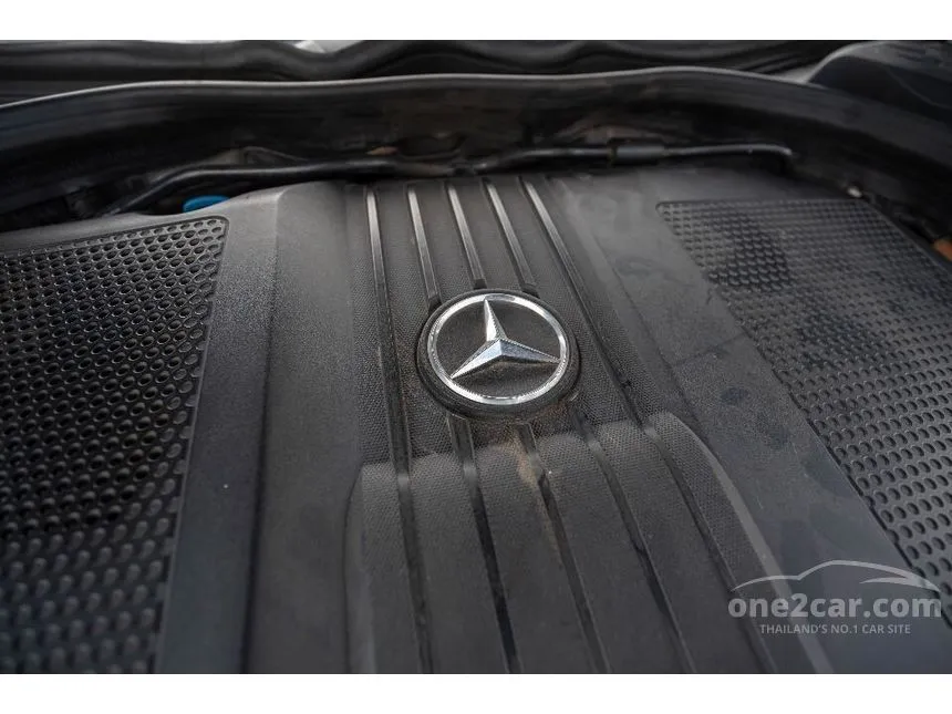 2015 Mercedes-Benz E300 AMG Dynamic Blue TEC HYBRID Sedan