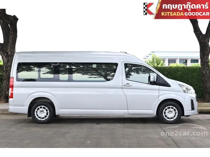 2019 Toyota Commuter Van