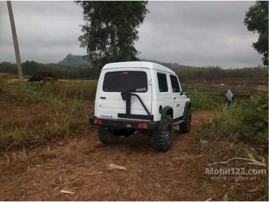 Jual Mobil Suzuki Jimny 1984 1.0 di Jawa Timur Manual Jeep Putih Rp 69.