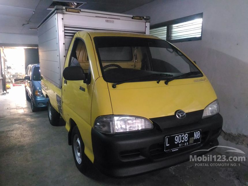 Jual Mobil  Daihatsu  Zebra  2007 BOX 1 3 di Jawa Timur  