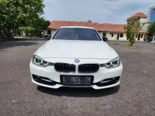 2013 BMW 320i 2.0 Sport Sedan