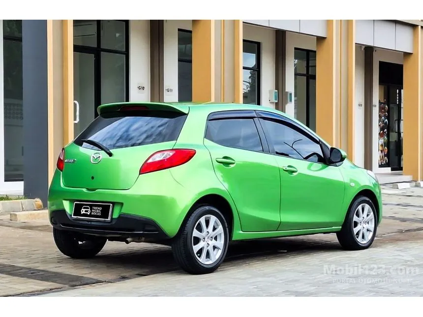 2011 Mazda 2 S Hatchback