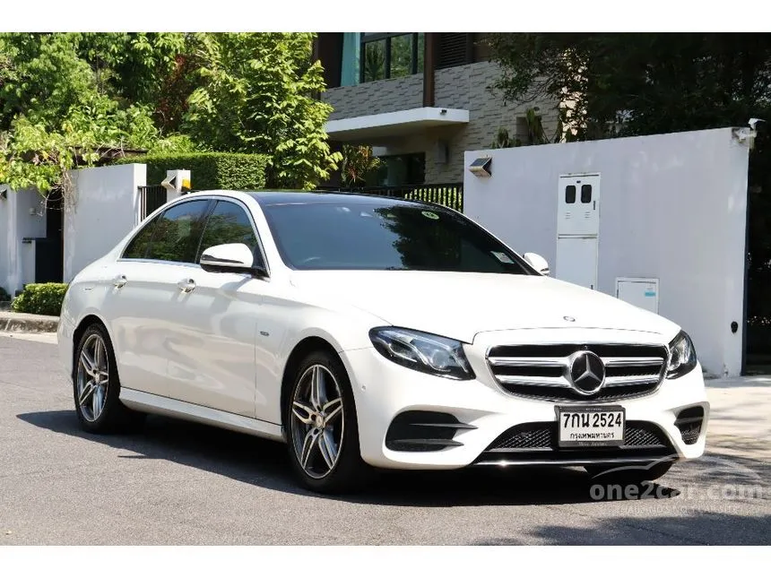 2018 Mercedes-Benz E350 e AMG Dynamic Sedan