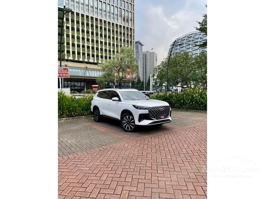 2025 Chery Tiggo 8 CSH Premium SUV
