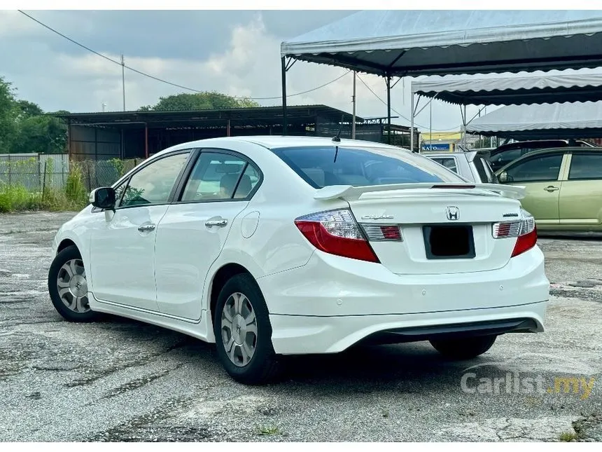 2013 Honda Civic i-VTEC Hybrid Sedan