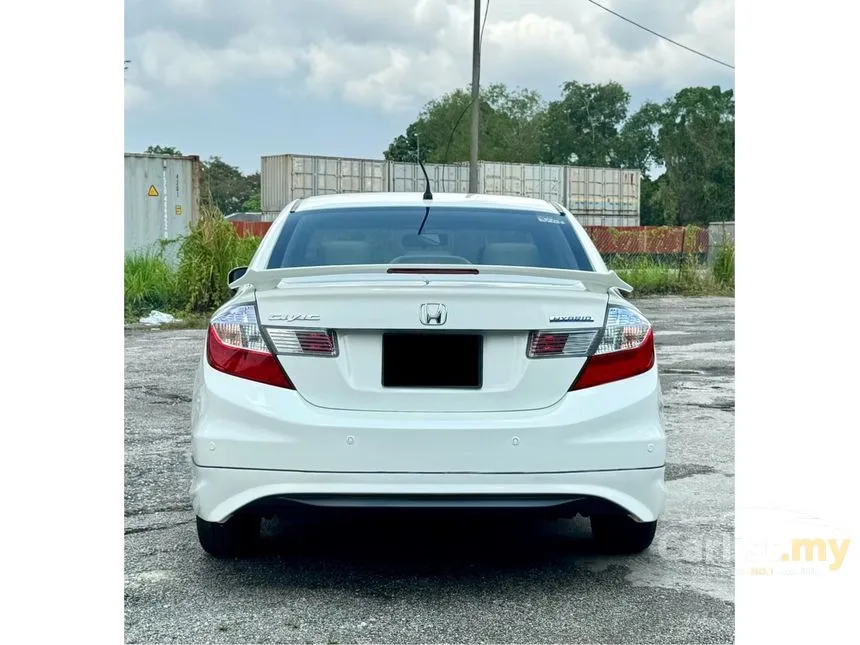 2013 Honda Civic i-VTEC Hybrid Sedan