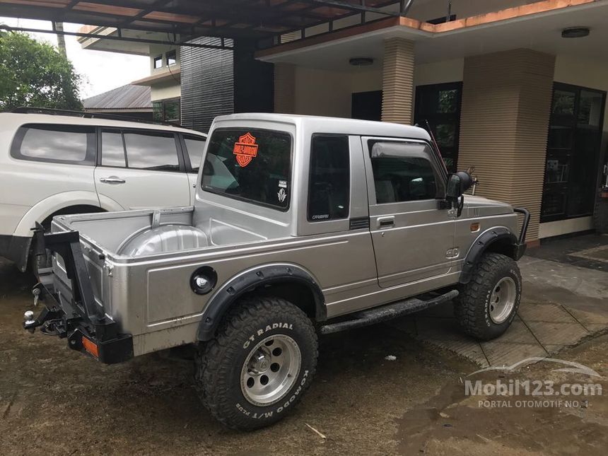 Jual Mobil Suzuki Jimny 2005 1.3 Manual 1.3 di Jawa Barat 