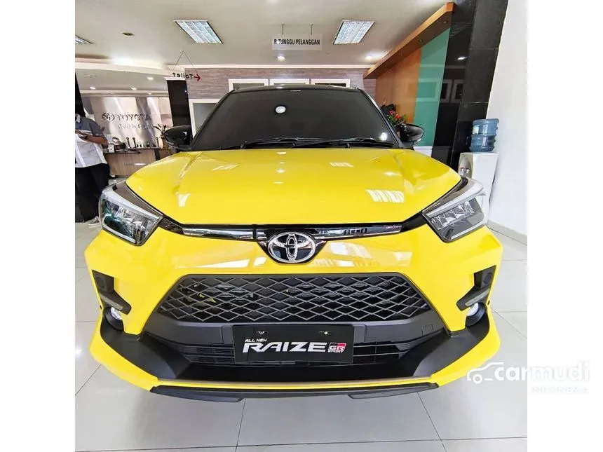 2025 Toyota Raize GR Sport (2 Tone) SUV