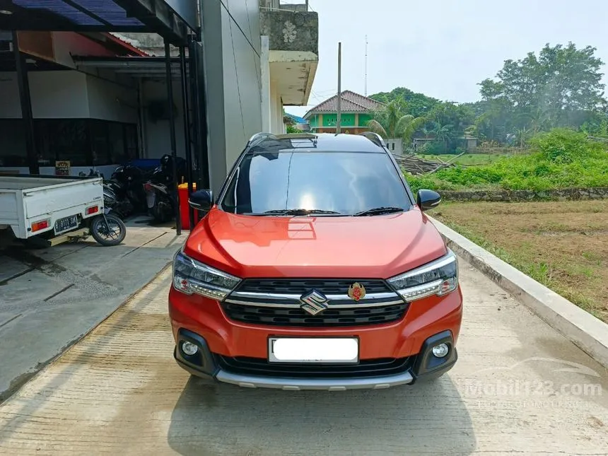 Jual Mobil Suzuki XL7 2022 ALPHA 1.5 di Jawa Barat Automatic Wagon Orange Rp 225.000.000