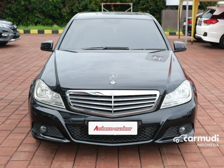 2012 Mercedes-Benz C200 CGI Sedan