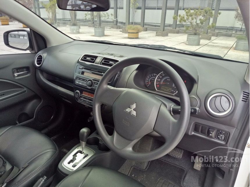 2014 Mitsubishi Mirage GLS Hatchback