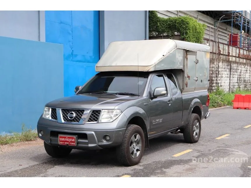 2013 Nissan Frontier Navara SE Calibre King Cab Pickup