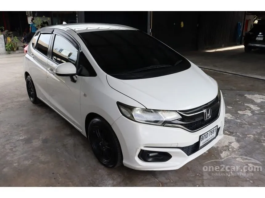 2020 Honda JAZZ V+ Hatchback