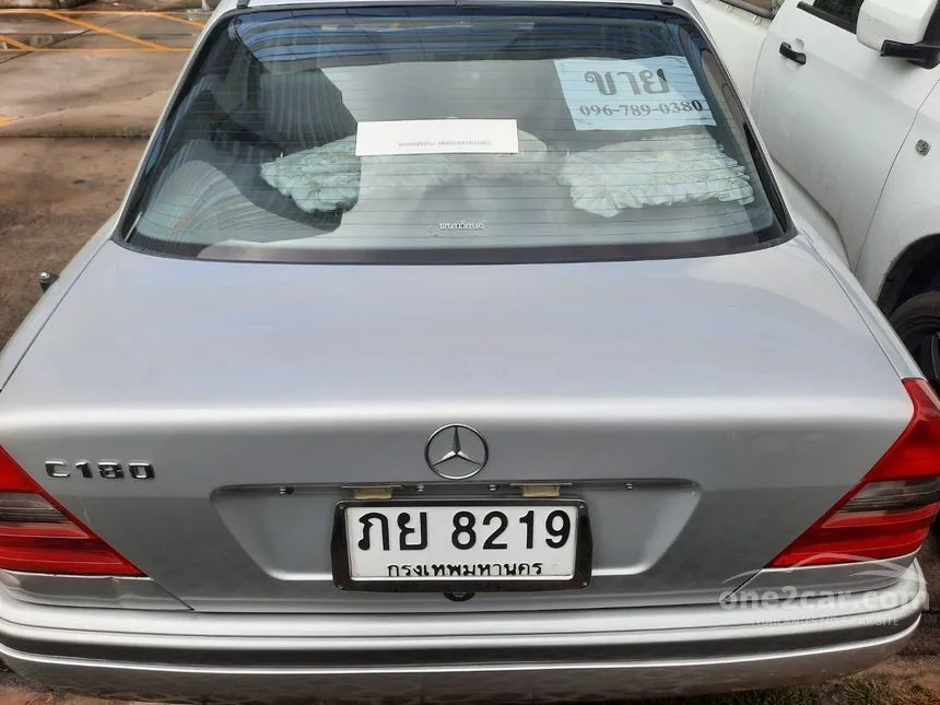 2000 Mercedes-Benz C180 Sedan