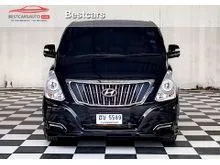 2017 Hyundai H-1 2.5 (ปี 08-17) Deluxe Van