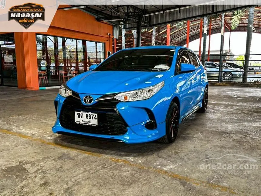 2021 Toyota YARIS Entry Hatchback