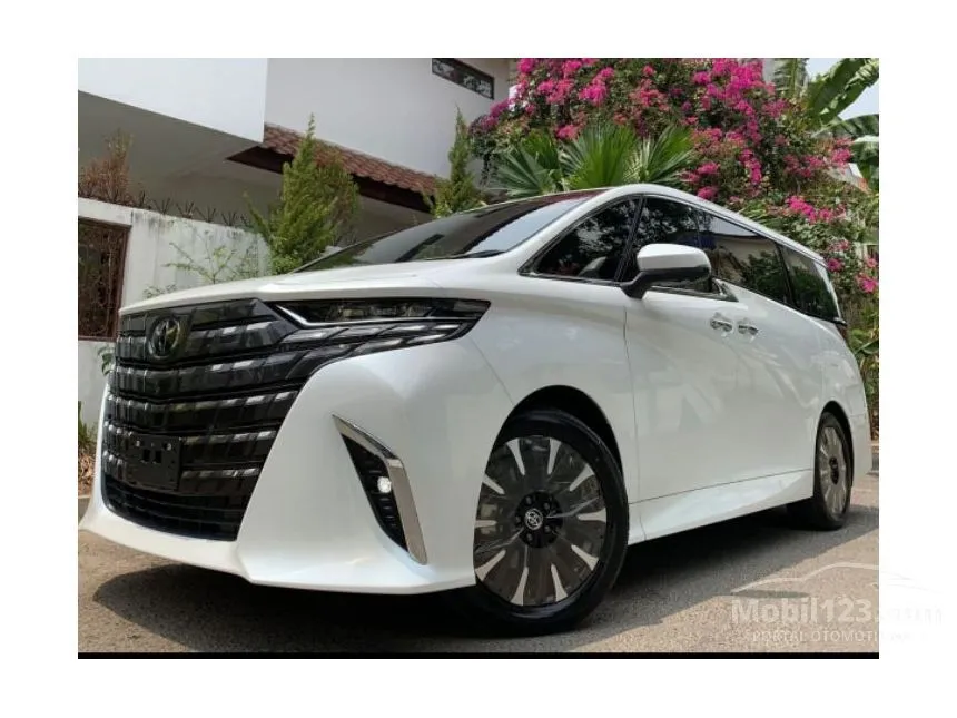 Jual Mobil Toyota Alphard 2023 G 2.5 di DKI Jakarta Automatic Van Wagon Putih Rp 1.725.000.000
