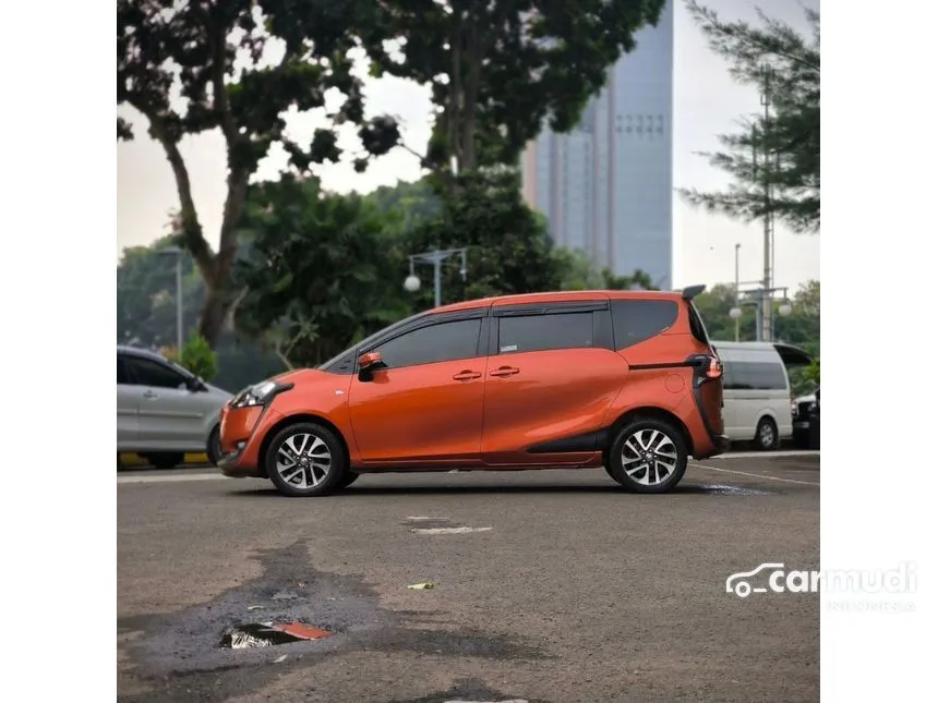 2017 Toyota Sienta V MPV