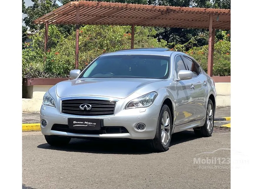2011 Infiniti M37 Sedan