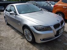 2010 BMW 323i 2.5 (A) LCI FACELIFT Sedan 1 OWNER FULL SERVICE. MEGA CLEARANCE.