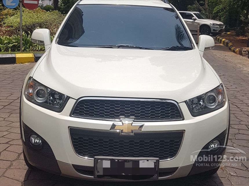 Jual Mobil  Chevrolet  Captiva  2013  Pearl White 2 0 di DKI 