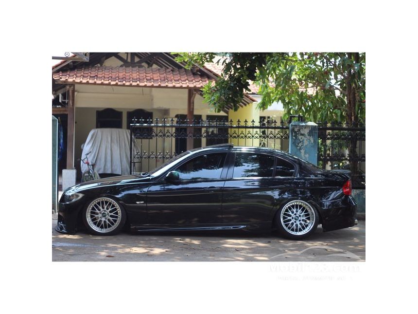 Jual Mobil  BMW 320i 2005 E90 2 0 di Jawa  Barat  Automatic 