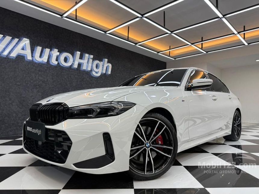 Jual Mobil BMW 330i 2024 M Sport Pro 2.0 di DKI Jakarta Automatic Sedan ...
