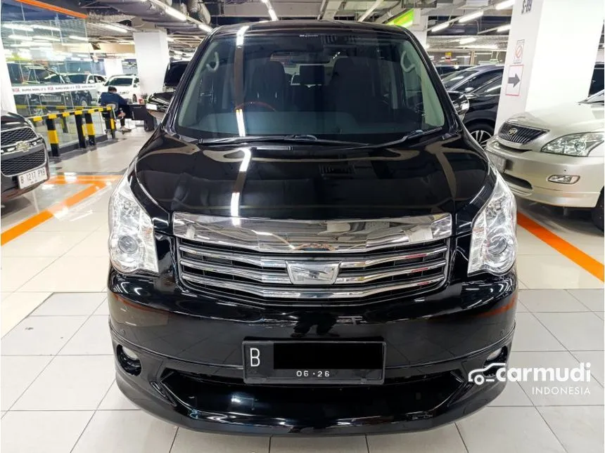 2016 Toyota NAV1 V Limited MPV
