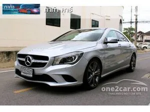 2016 Mercedes-Benz CLA200 1.6 Urban Sedan