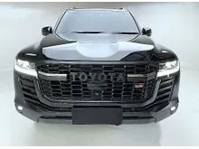 2025 Toyota Land Cruiser 3.3 300 GR-S SUV TERAWAT. MULUS. CASH PRICE BEST DEAL NEGO. LC GRS. TLC GR SPORT. BLACK ON BLACK. COCOK UTK HARIAN & OFF ROAD
