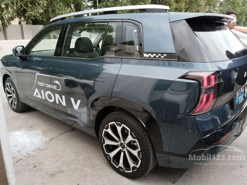 2026 GAC AION V Luxury SUV