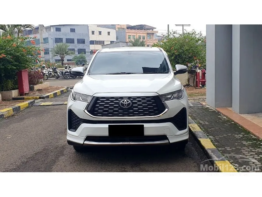 2024 Toyota Kijang Innova Zenix V HV (Premium Color) MPV