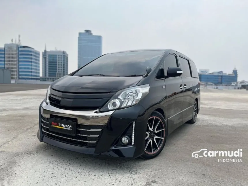 2013 Toyota Alphard GS MPV