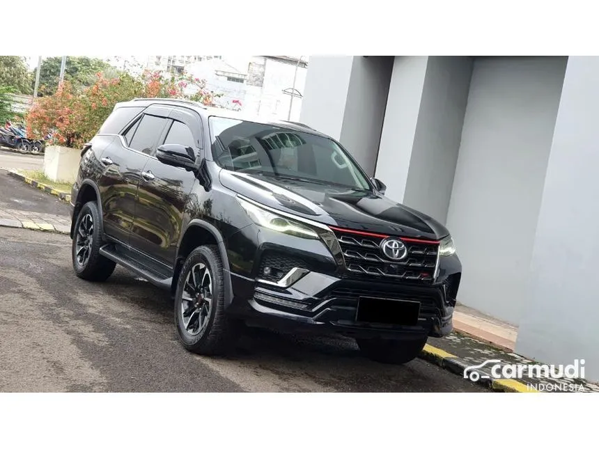 2020 Toyota Fortuner VRZ TRD 4X2 SUV