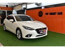2015 Mazda 3 2.0 (ปี 14-17) S Sports Hatchback