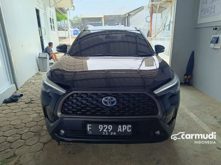 2023 Toyota Corolla Cross Hybrid SUV