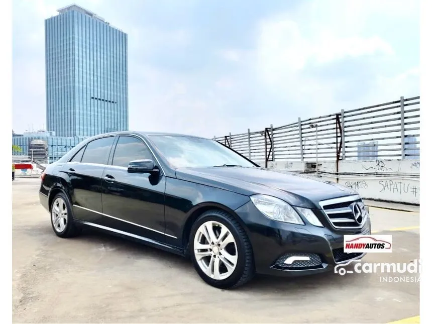 2010 Mercedes-Benz E250 CGI Sedan