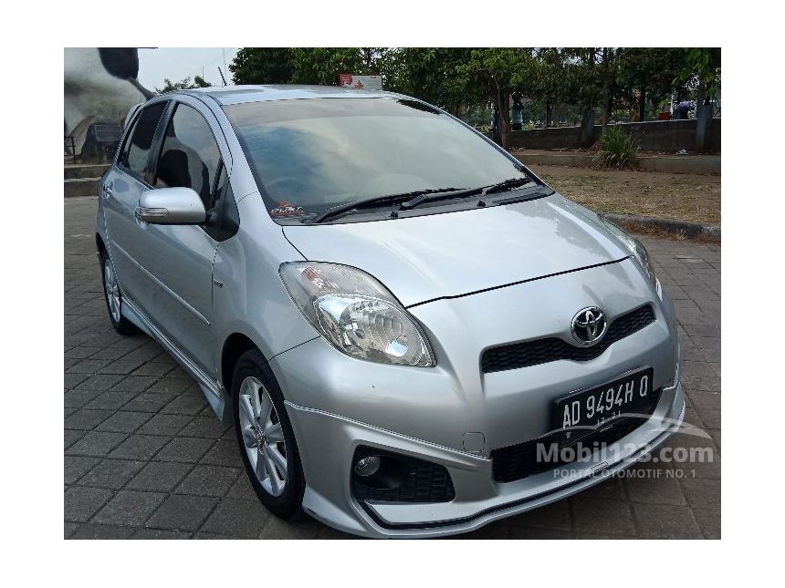 Jual Mobil Toyota Yaris 2012 TRD Sportivo 1.5 di Jawa 